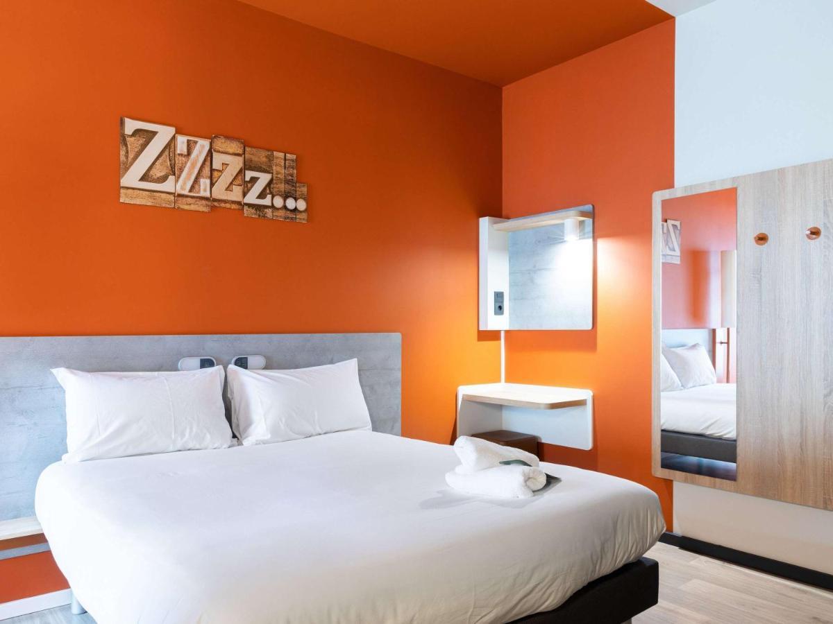 Ibis Budget Madrid Aeropuerto Eksteriør billede