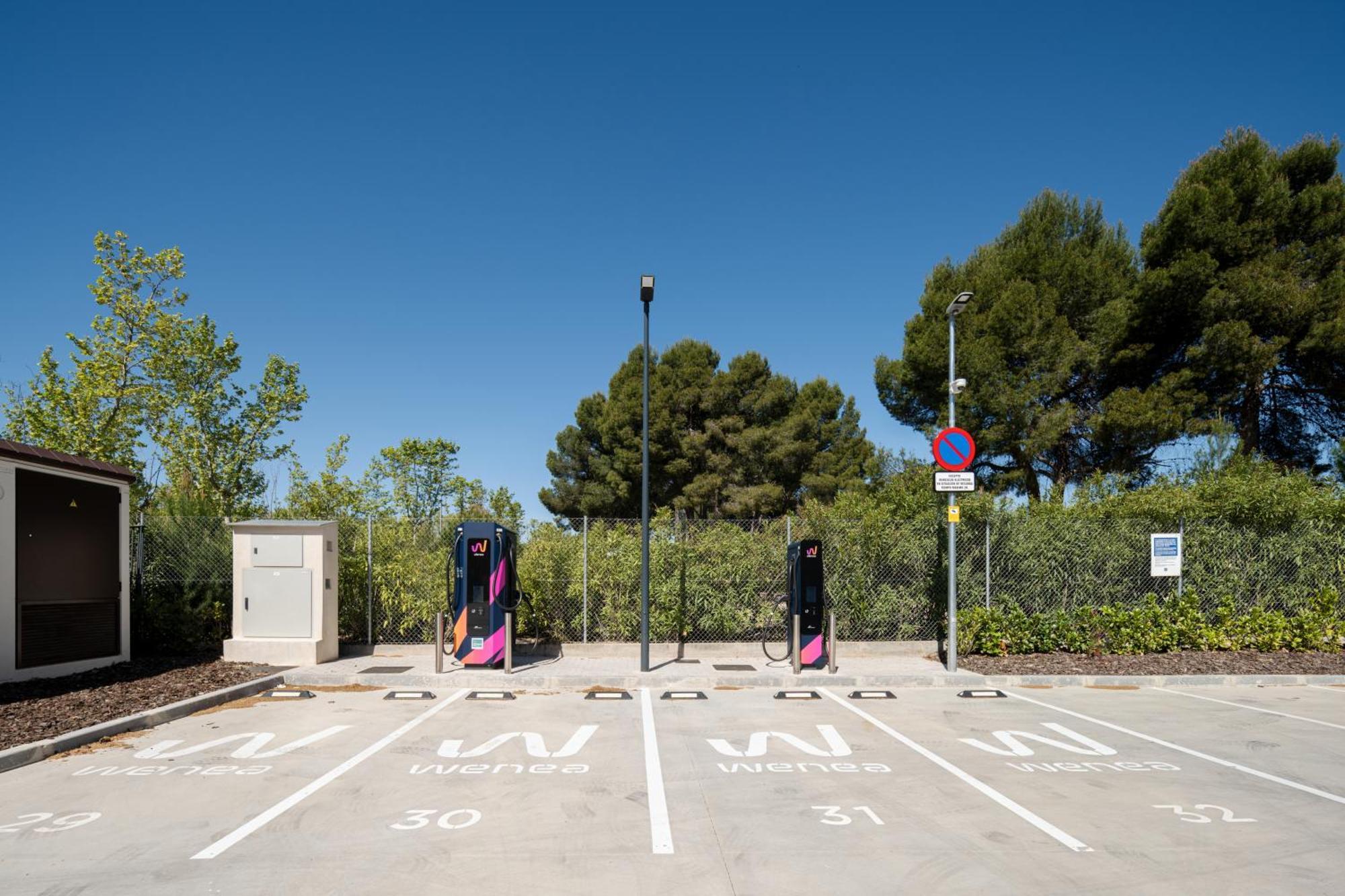 Ibis Budget Madrid Aeropuerto Eksteriør billede